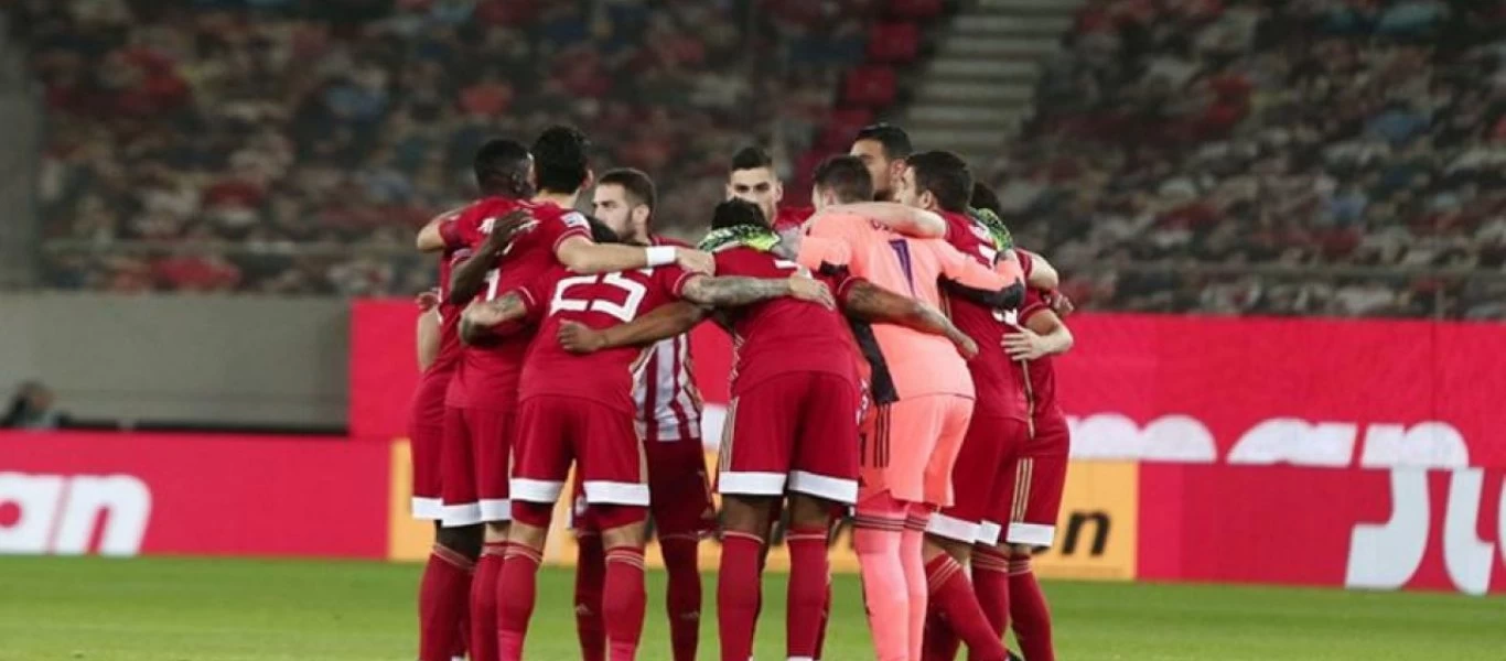 Τρελό γλέντι στα αποδυτήρια του Ολυμπιακού μετά την πρόκριση επί της Αϊντχόφεν (βίντεο)